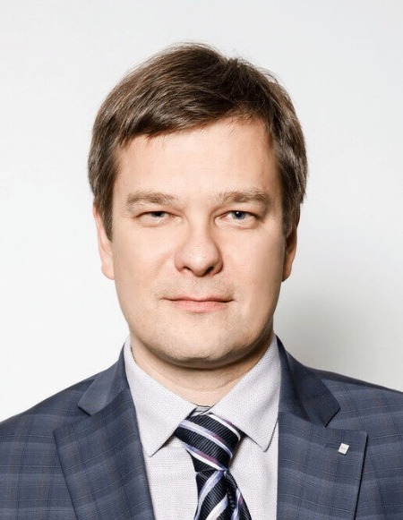 Максим Королев